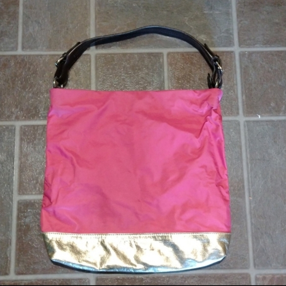 Danier leather pink and gold shoulder bag - Picture 11 of 11